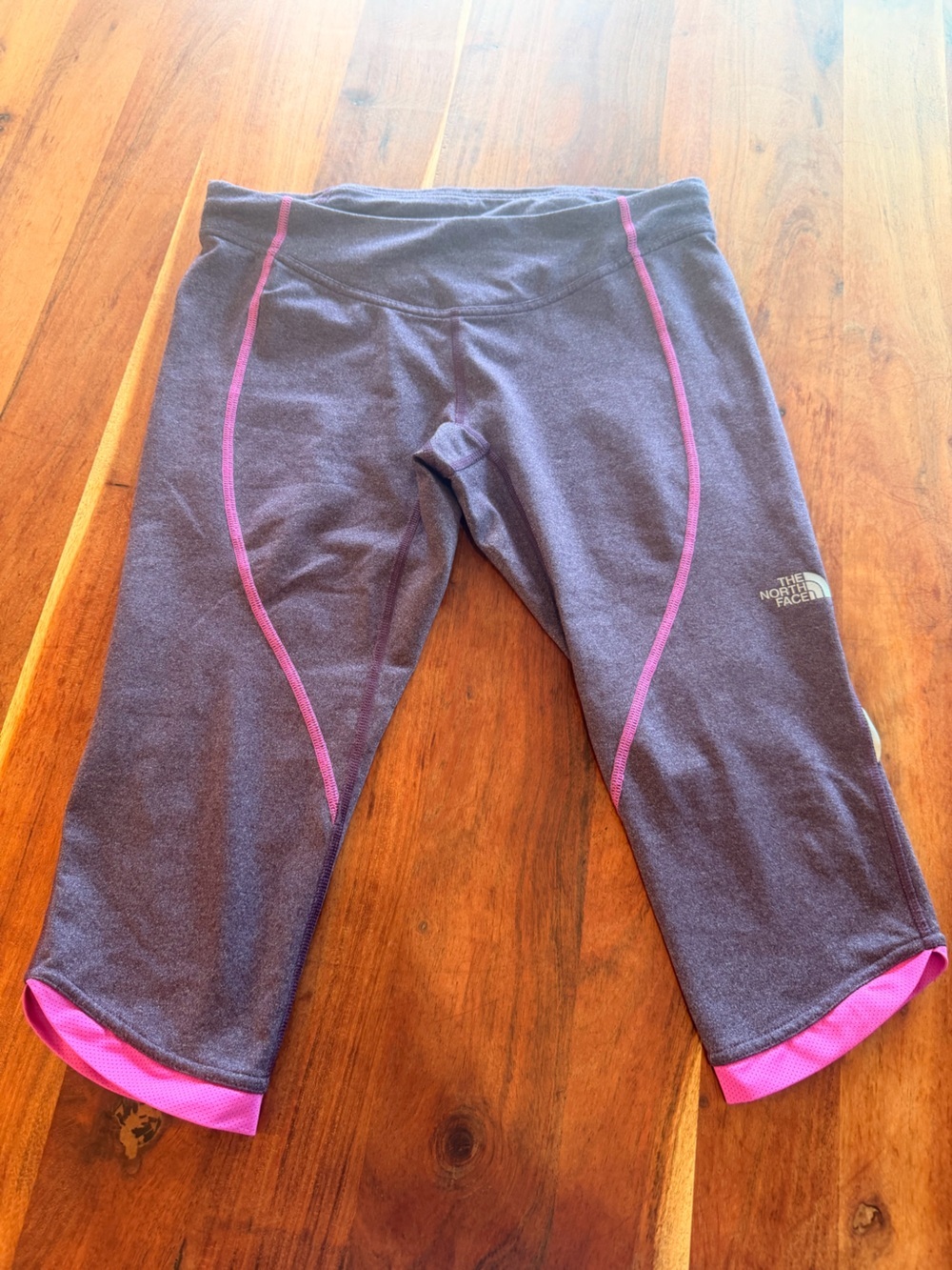 The North Face Purple Cropped Capri Leggings with Pink Contrast Seams